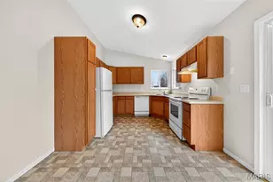 111 Wrenwood Dr, Saint Clair, MO 63077 - Photo 11