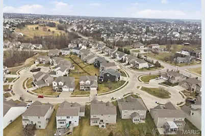 312 Chestnut Creek Circle, Dardenne Prairie, MO 63368 - Photo 71