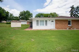 4105 Banks Rd, Bridgeton, MO 63074 - Photo 25