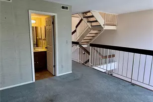 104 W Pine Pl, Saint Louis, MO 63108 - Photo 23