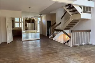 104 W Pine Pl, Saint Louis, MO 63108 - Photo 5