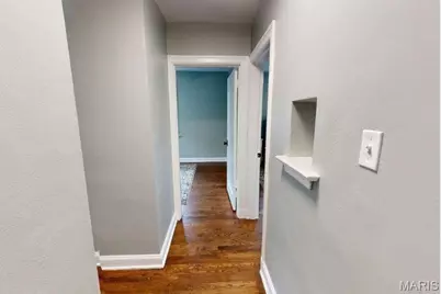 6750 Julian Avenue, Saint Louis, MO 63130 - Photo 9