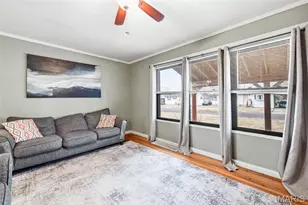1760 Fernbrook Ln, Florissant, MO 63031 - Photo 7