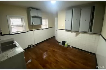 1201 Backer Street, University City, MO 63130 - Photo 7