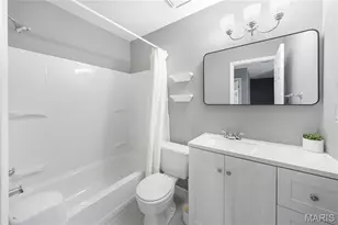 2147 Riding Spur Dr, Maryland Heights, MO 63146 - Photo 13