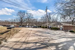 2408 Williams Creek Rd, High Ridge, MO 63049 - Photo 3