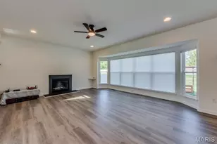 253 Village Creek Dr Dr, Ballwin, MO 63021 - Photo 11