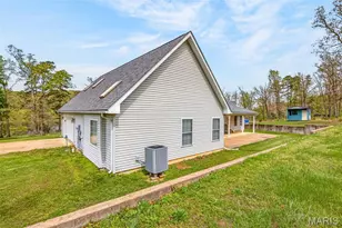 10745 Ridgely Rd, Potosi, MO 63664 - Photo 9