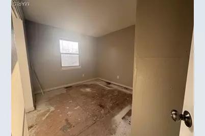 2337 Millvalley Drive, Florissant, MO 63031 - Photo 11