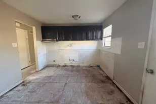 2337 Millvalley Dr, Florissant, MO 63031 - Photo 5