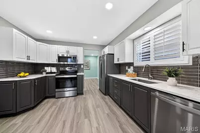 526 Sarah Lane #26, Creve Coeur, MO 63141 - Photo 15