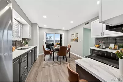 526 Sarah Lane #26, Creve Coeur, MO 63141 - Photo 11