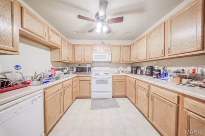 16825 Huntington Lane #B, St Robert, MO 65584 - Photo 7