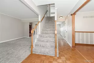 611 Bennington Dr, Saint Charles, MO 63304 - Photo 3