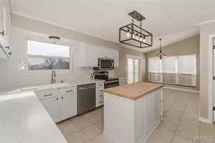 611 Bennington Dr, Saint Charles, MO 63304 - Photo 15