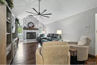 190 Whispering Pines Estate, Saint Clair, MO 63077 - Photo 7