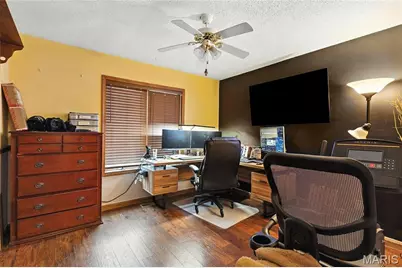 190 Whispering Pines Estate, Saint Clair, MO 63077 - Photo 35