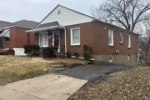 6705 Kenwood Dr, Saint Louis, MO 63121 - Photo 5