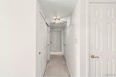 526 Sarah Lane #25, Creve Coeur, MO 63141 - Photo 41