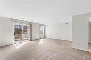 526 Sarah Ln, Creve Coeur, MO 63141 - Photo 11