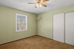 23 Talisman Way Dr, Florissant, MO 63034 - Photo 37