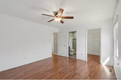 400 Woodrun Drive, Ballwin, MO 63021 - Photo 11