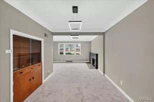 10040 Knollcrest Dr, Saint Louis, MO 63136 - Photo 7