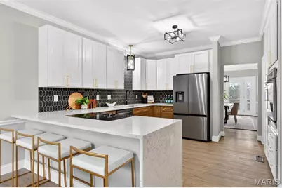 14304 Willow Spring Hill Drive, Chesterfield, MO 63017 - Photo 11