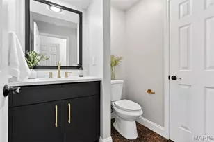 14304 Willow Spring Hill Dr, Chesterfield, MO 63017 - Photo 41