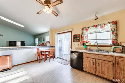 2831 Plum Leaf Circle, Saint Peters, MO 63303 - Photo 15