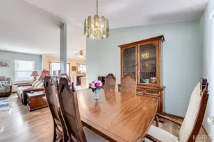 2831 Plum Leaf Cir, Saint Peters, MO 63303 - Photo 13