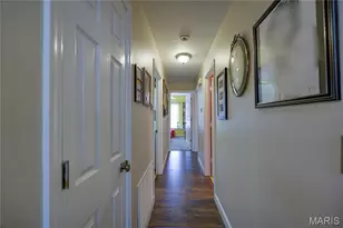 711 Lofty Point Dr, Ballwin, MO 63021 - Photo 11