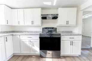 803 S 4th St, De Soto, MO 63020 - Photo 23