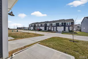 210 Newal Wy, O'Fallon, MO 63368 - Photo 43