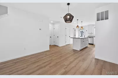 210 Newal Way, O'Fallon, MO 63368 - Photo 5