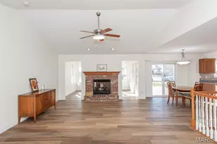 251 Old Chesapeake Dr, Wentzville, MO 63385 - Photo 3