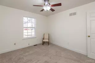 251 Old Chesapeake Dr, Wentzville, MO 63385 - Photo 27