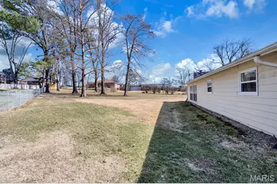 288 Geremma Drive, Ballwin, MO 63011 - Photo 43