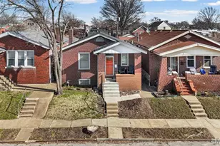 4435 Itaska St, Saint Louis, MO 63116 - Photo 3