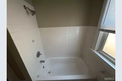 4083 Schiller Place, Saint Louis, MO 63116 - Photo 7