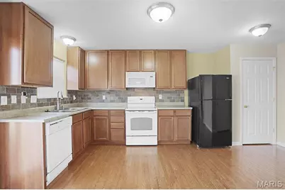 301 Wild Oak Drive, O'Fallon, MO 63368 - Photo 11