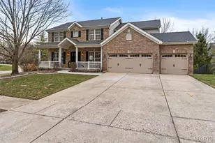 6 Pleasant Valley Dr, Ballwin, MO 63021 - Photo 3
