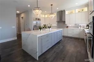 17016 Lakeside Rdg, Chesterfield, MO 63005 - Photo 13