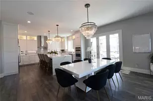 17016 Lakeside Rdg, Chesterfield, MO 63005 - Photo 69