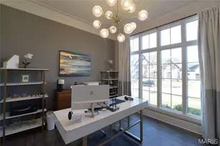 17016 Lakeside Rdg, Chesterfield, MO 63005 - Photo 19