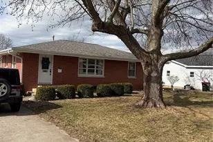 920 S Spring St, Palmyra, MO 63461 - Photo 3