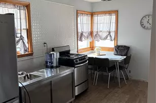 920 S Spring St, Palmyra, MO 63461 - Photo 9