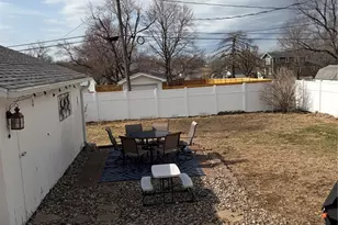 920 S Spring St, Palmyra, MO 63461 - Photo 7