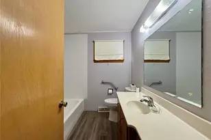 923 Chloe St, Perryville, MO 63775 - Photo 7