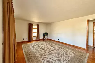 923 Chloe St, Perryville, MO 63775 - Photo 3